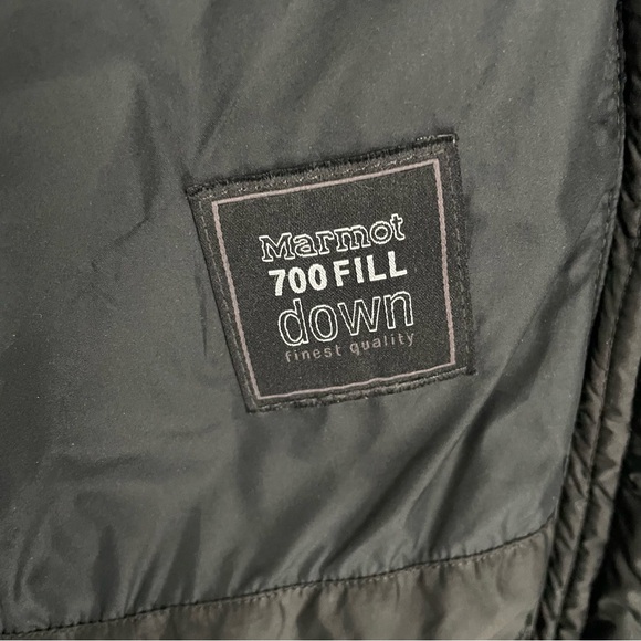 Marmot 700 Fill Down Puffer Jacket – Women’s Medium - Picture 5 of 11
